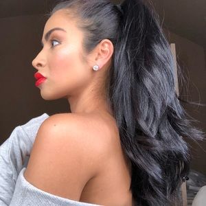 Meet your Posher, Adrianna